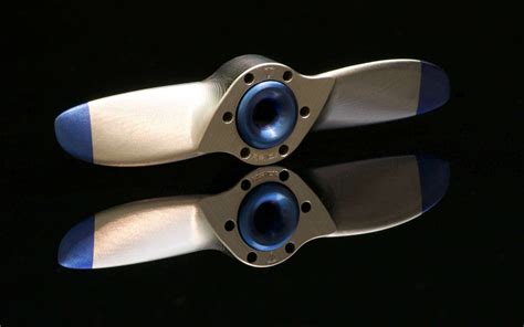 Titanium Propeller Spinner 